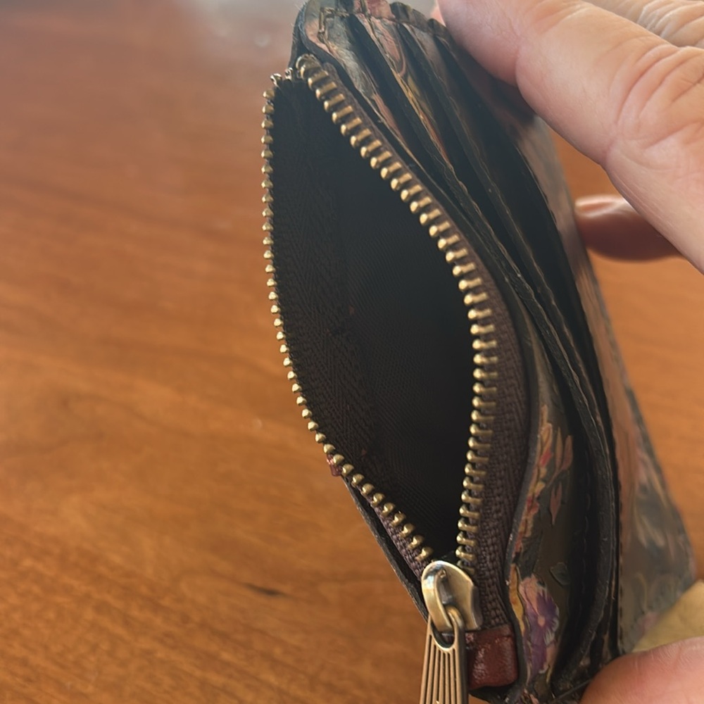 Patricia Nash ID/Coin Purse - Picture 6 of 6